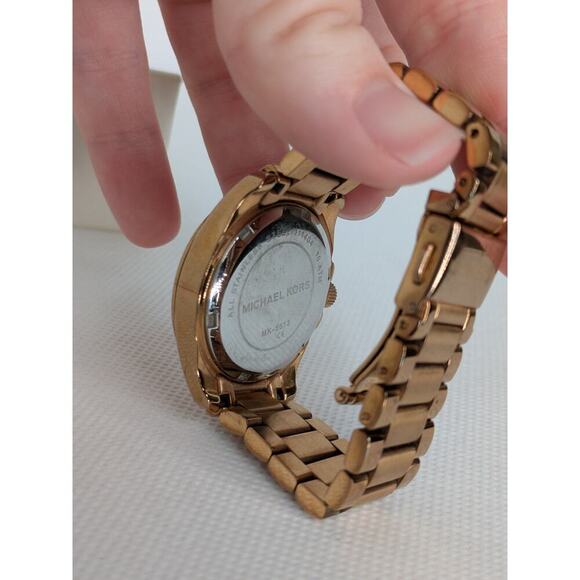 Michael Kors Woman’s MK5613 Rose Gold Watch Round Crystal Rhinestone Bezel - Picture 4 of 4